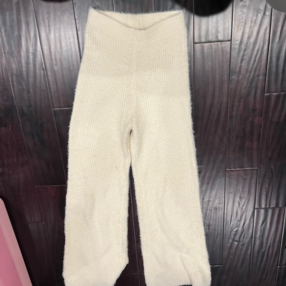 Cute fuzzy sweats - Picture 1 of 2